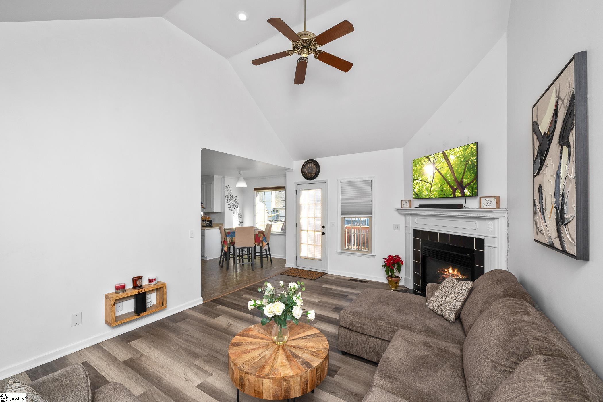 4 Fortson Way Fountain Inn, SC 29644 - Photo 4 of 33 Gallery Image 4