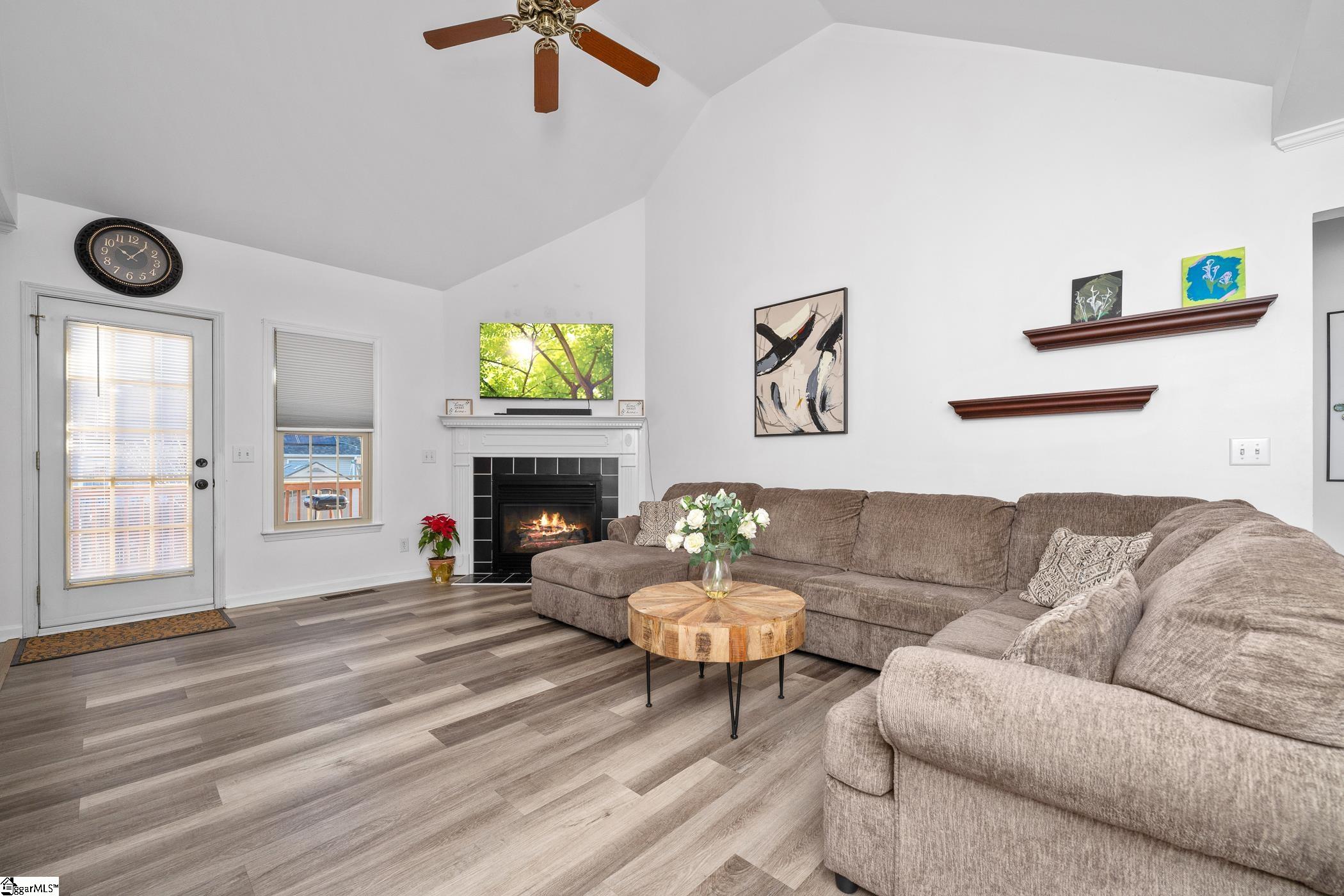 4 Fortson Way Fountain Inn, SC 29644 - Photo 6 of 33 Gallery Image 6