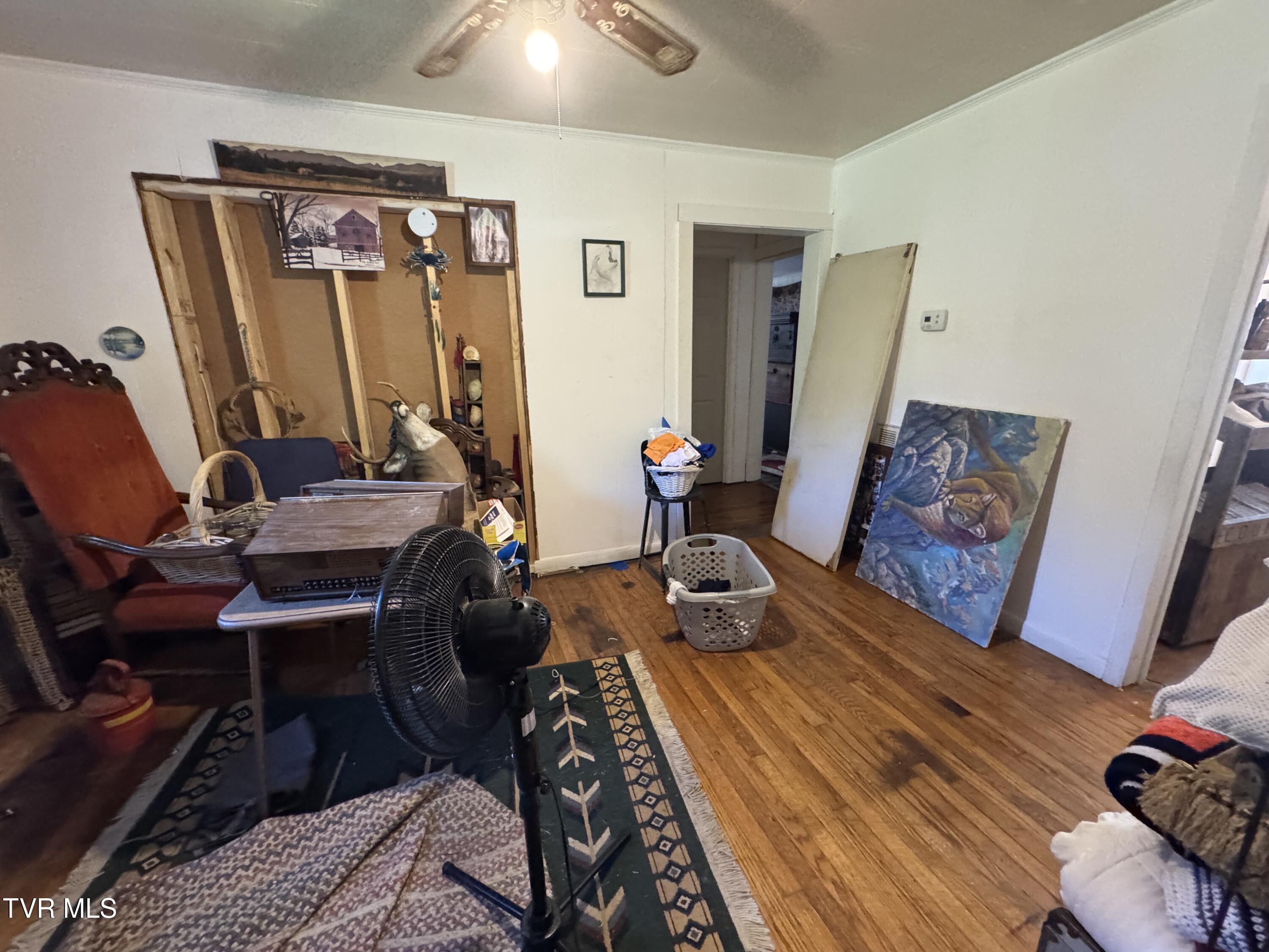 2342 Roda Road Appalachia, VA 24216 - Photo 12 of 30 DINING ROOM TOWARD HALLWAY