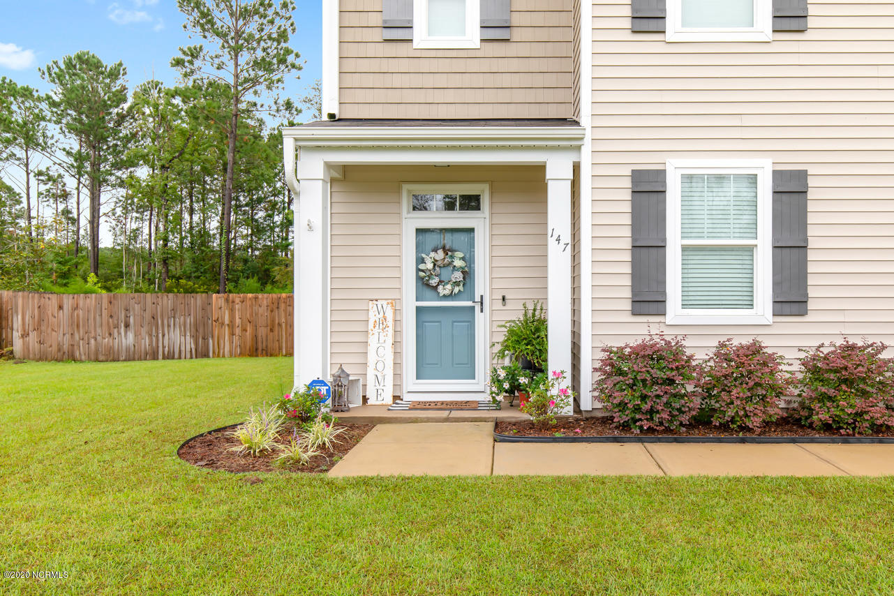 147 Mardella Way Holly Ridge, NC 28445 - Photo 4 of 43 4-22