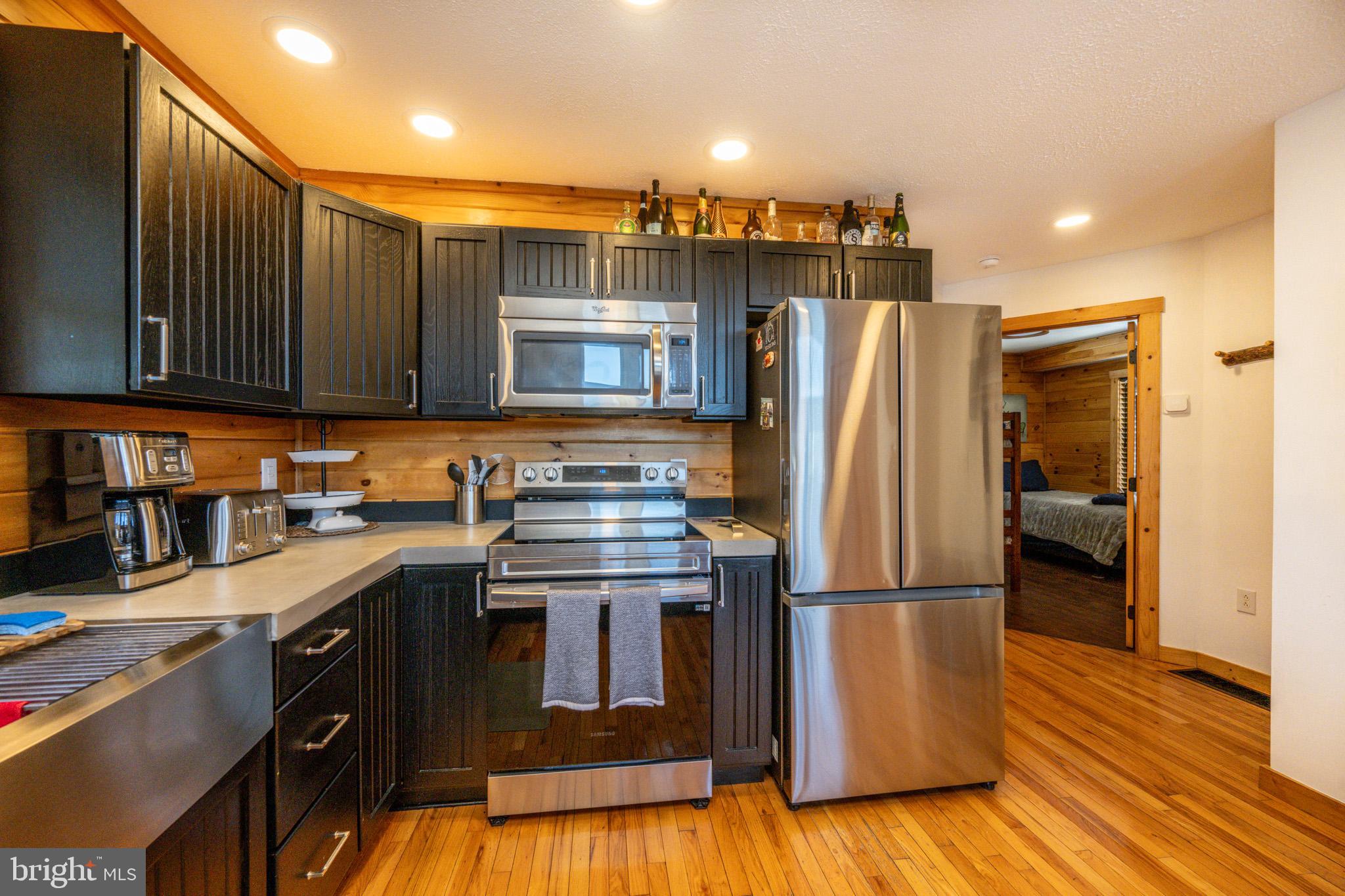 660 Glendale Road Oakland, MD 21550 - Photo 18 of 62