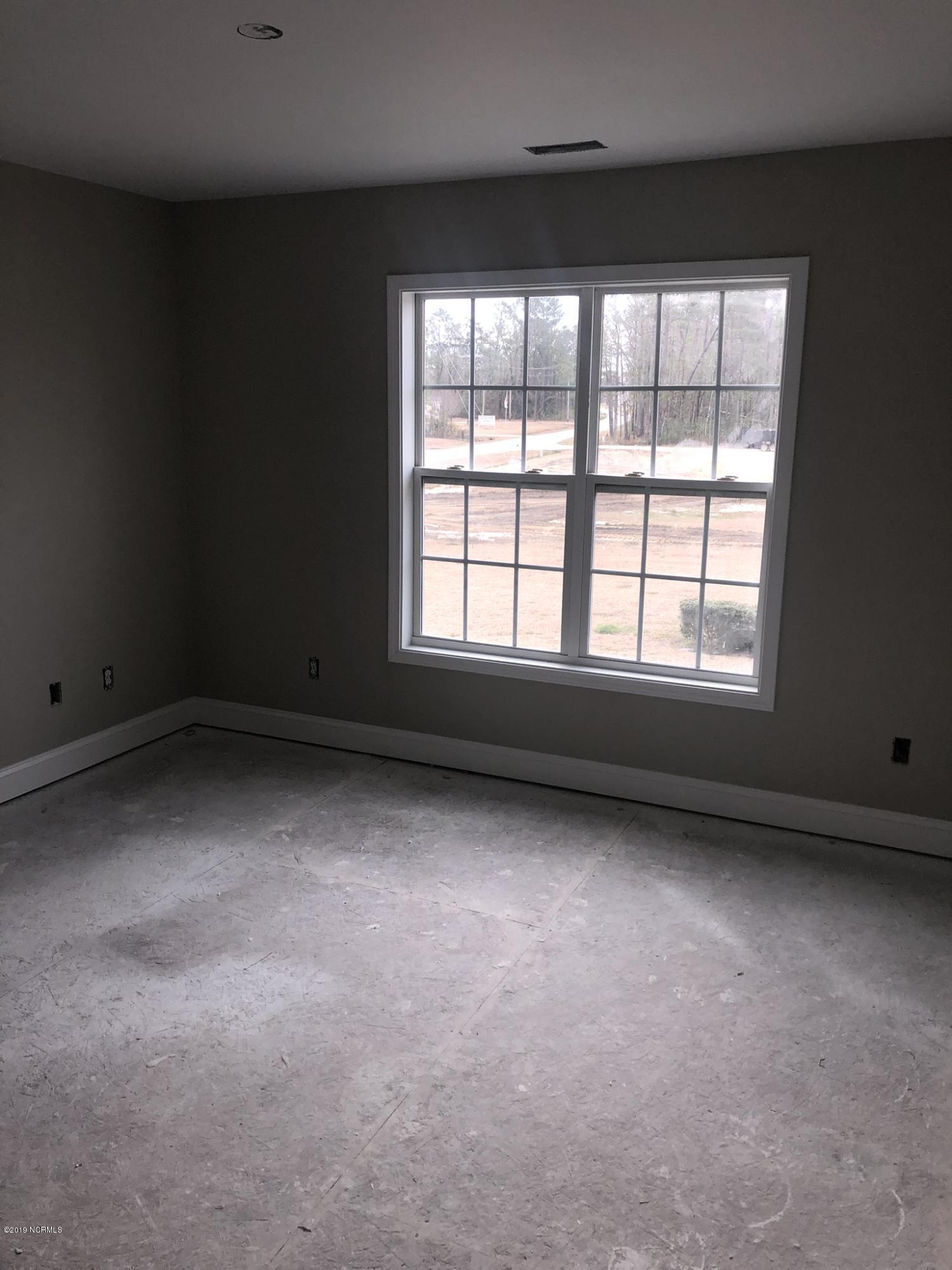 601 Peletier Loop Road, Unit B8 Swansboro, NC 28584 - Photo 5 of 6 Bedroom