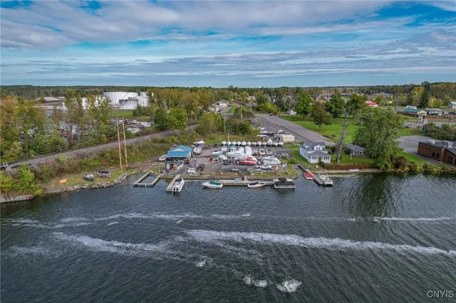 $699,900 | 15 Front Street, Hastings, NY 13036