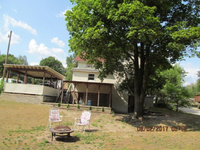 533 Crooks Street Belding, MI 48809 - Photo 8 of 23 IMG_7456