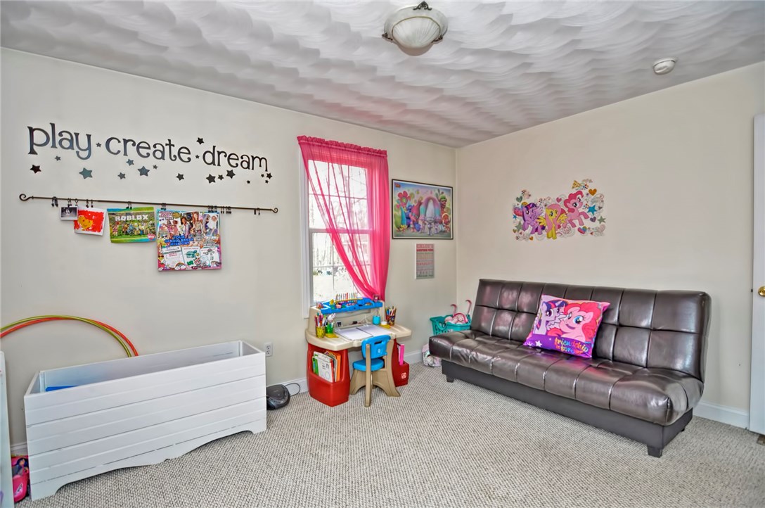 108 West Wrentham Road Cumberland, RI 02864 - Photo 8 of 21