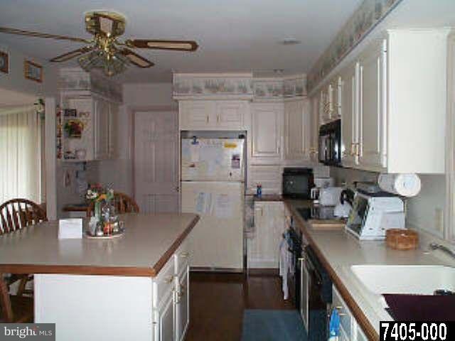 605 Freysville Road York, PA 17406 - Photo 4 of 9 Gallery Image 4