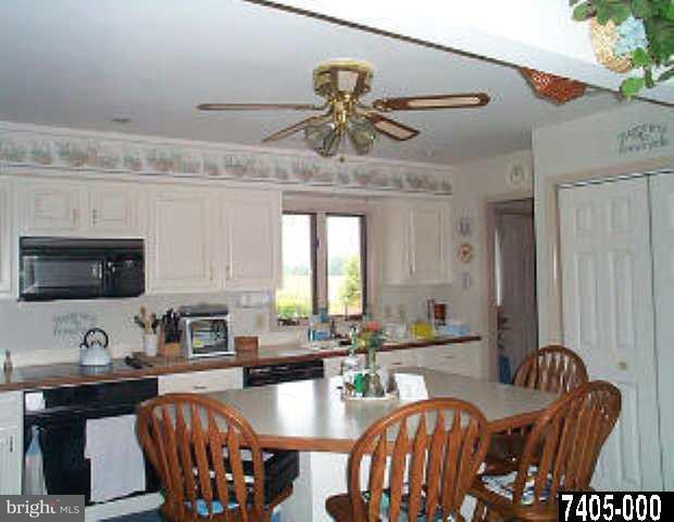 605 Freysville Road York, PA 17406 - Photo 5 of 9 Gallery Image 5