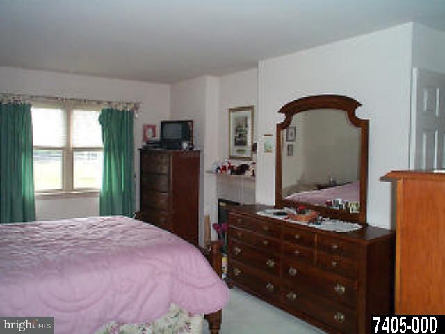 605 Freysville Road York, PA 17406 - Photo 8 of 9 Gallery Image 8