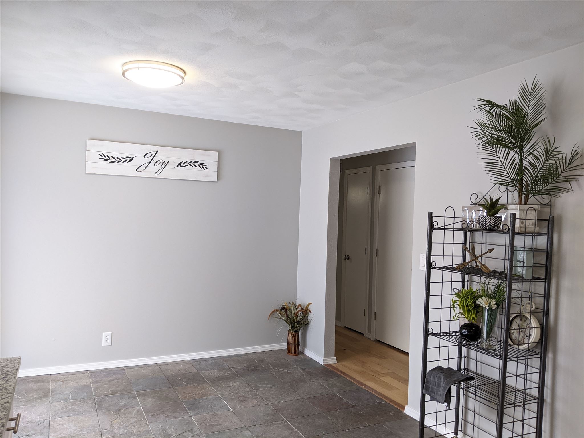 409 Radisson Road Marquette Heights, IL 61554 - Photo 14 of 47 Gallery Image 14