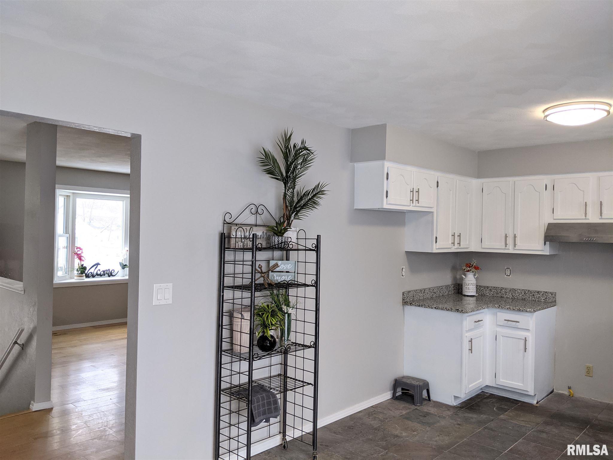 409 Radisson Road Marquette Heights, IL 61554 - Photo 17 of 47 Gallery Image 17