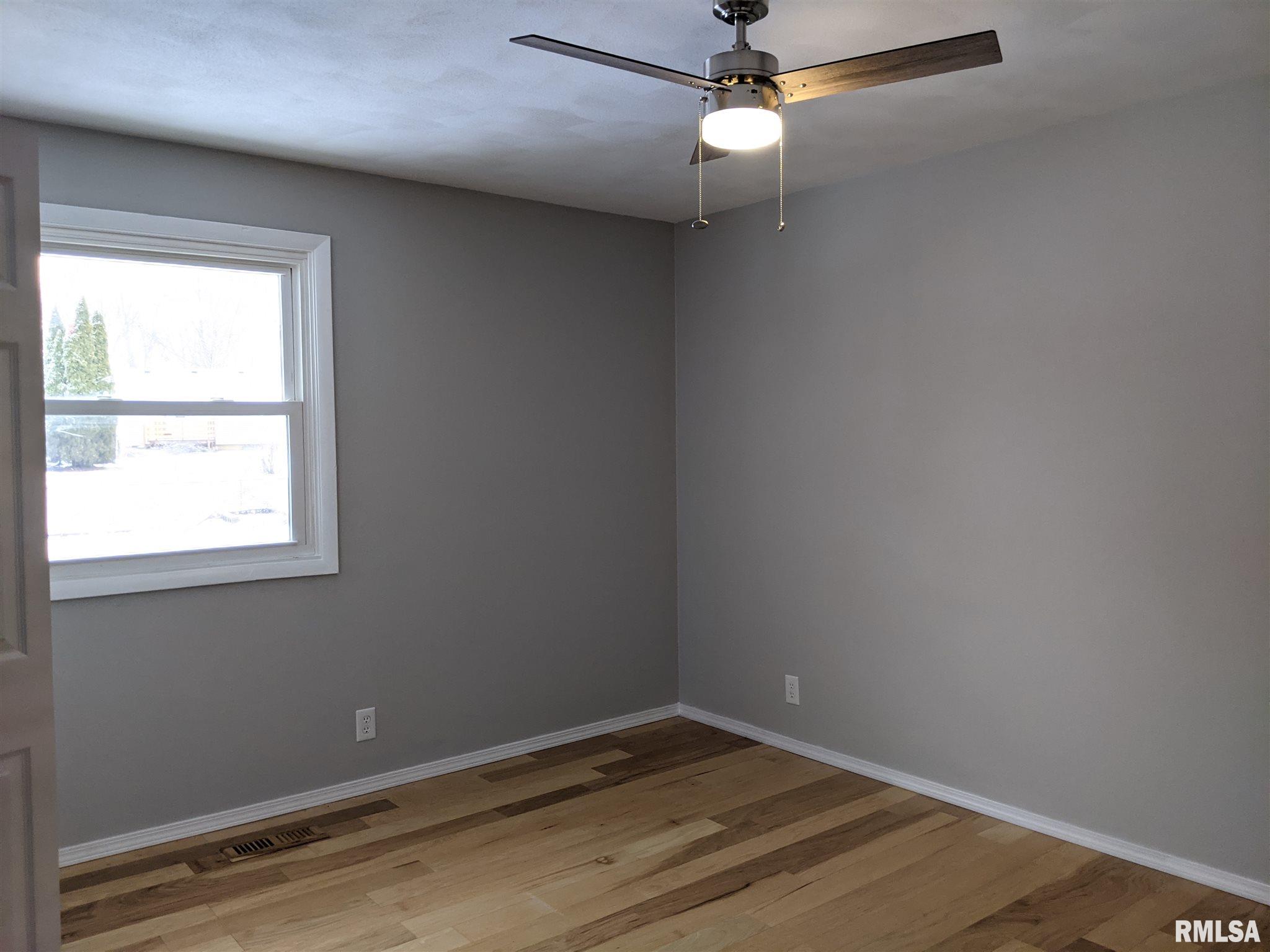 409 Radisson Road Marquette Heights, IL 61554 - Photo 24 of 47 Gallery Image 24