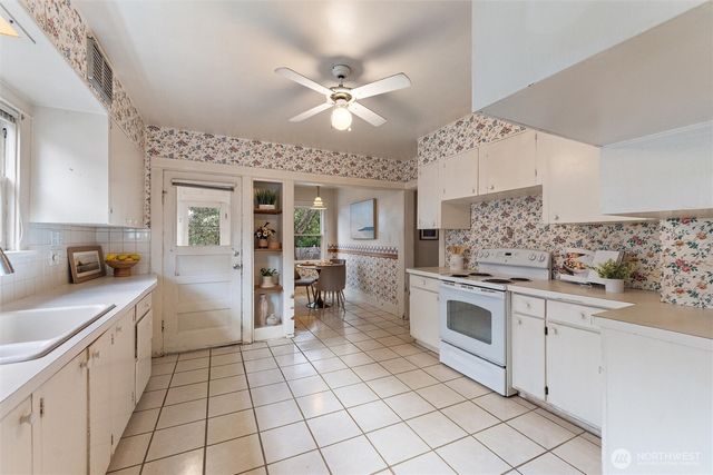 $627,500 | 3009 North 22nd Street, Tacoma, WA 98406