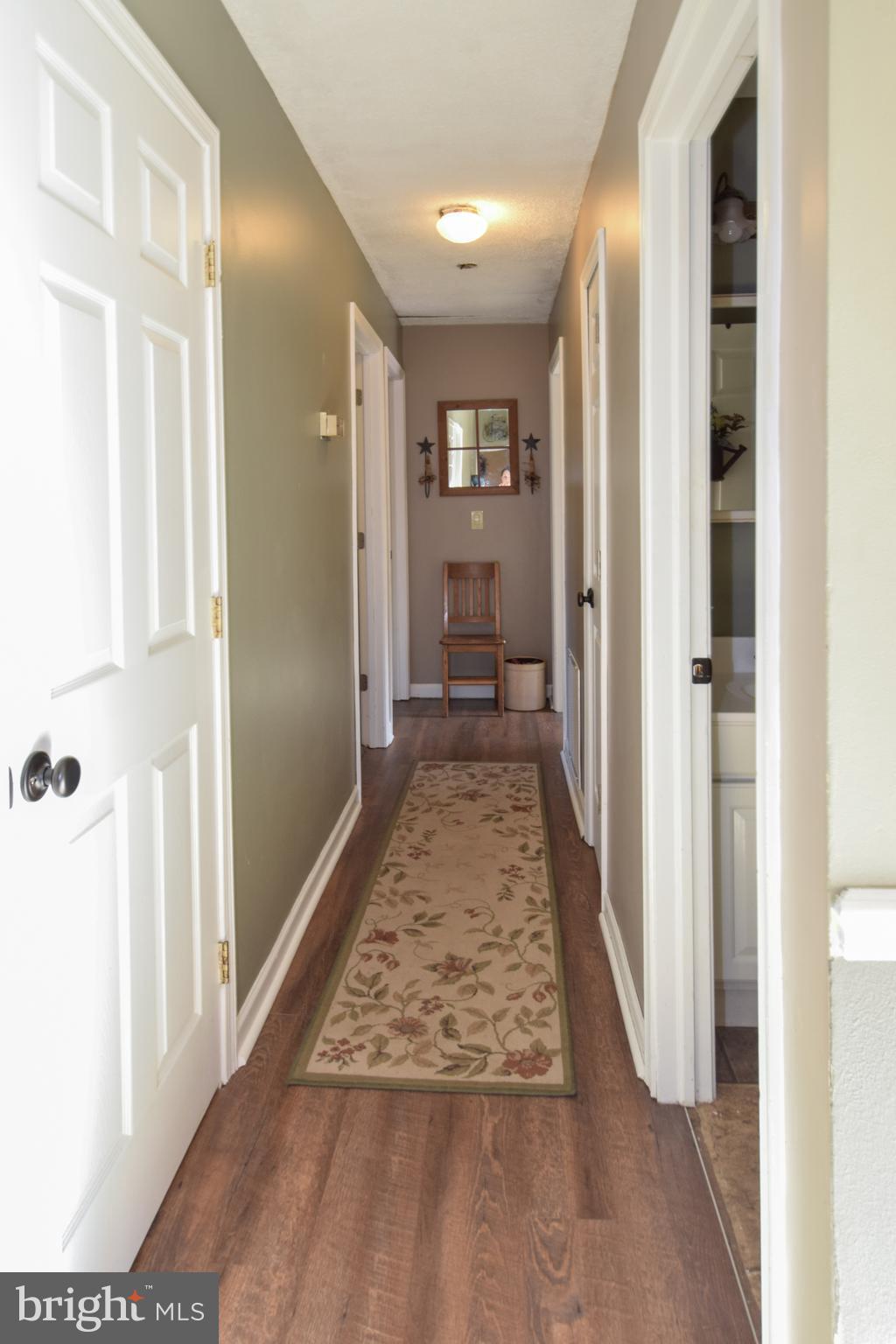 918 Thompson Road Fawn Grove, PA 17321 - Photo 15 of 37 Hallway