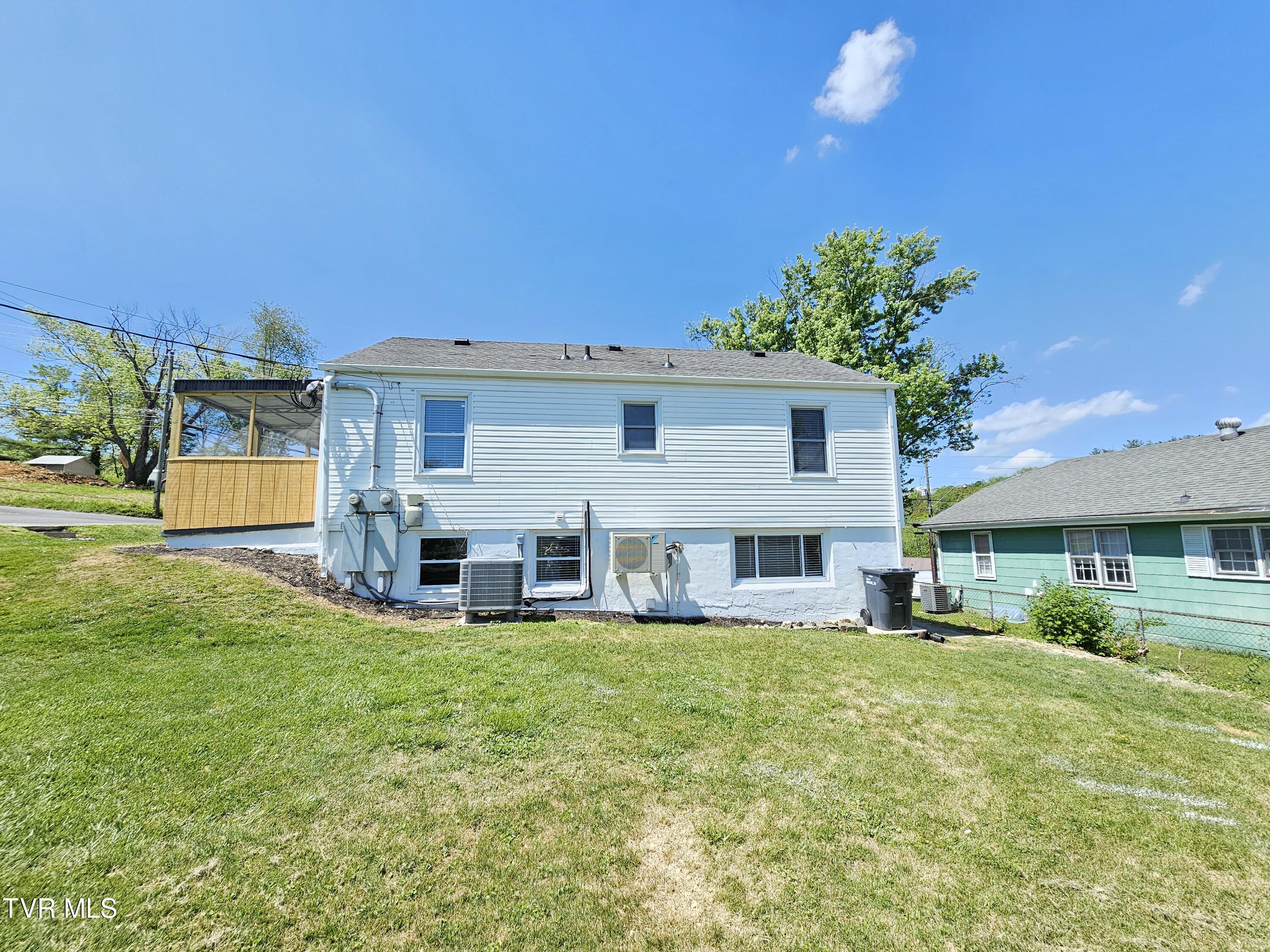 81 24th Street, Unit A Bristol, TN 37620 - Photo 18 of 18 20240429_120210 (1)