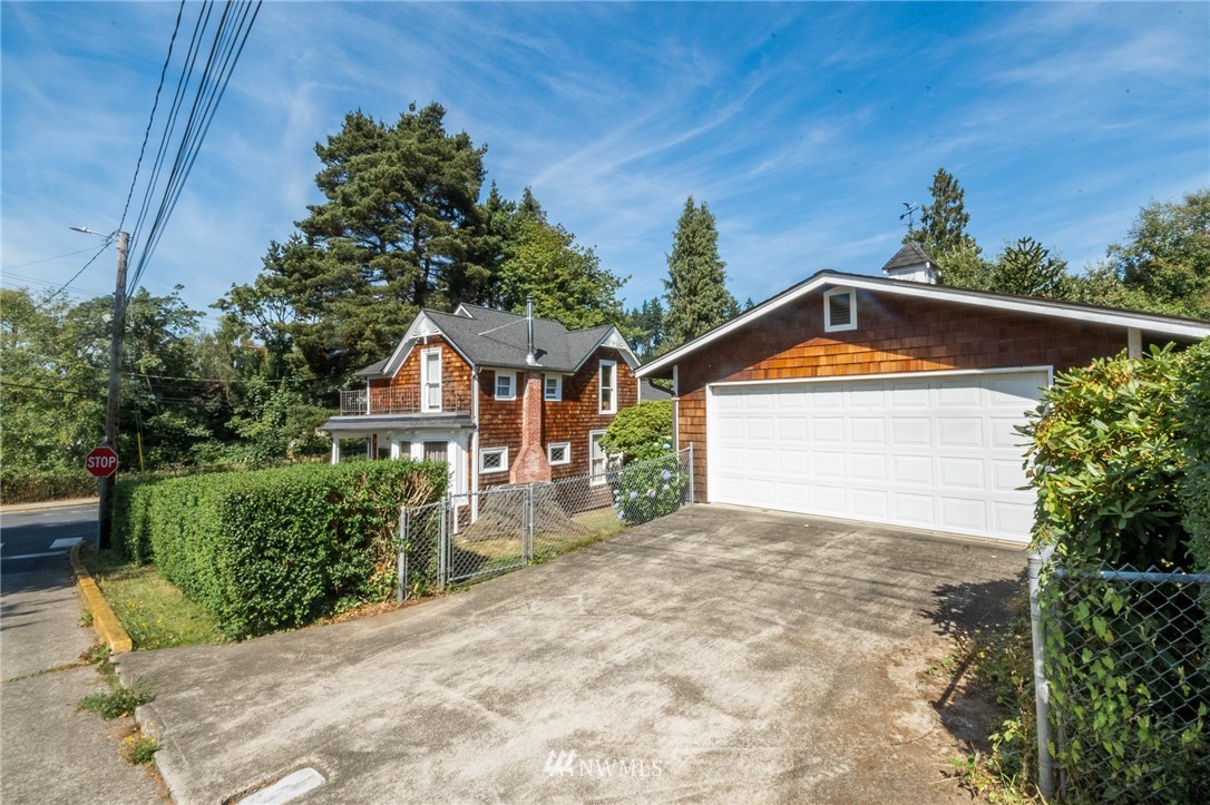 80 Butler Street Cathlamet, WA 98612 - Photo 2 of 28 Gallery Image 2