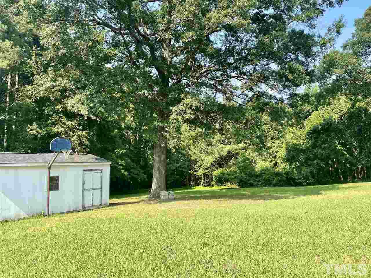 2813 Little Rogers Road Durham, NC 27704 - Photo 6 of 30