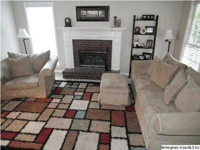 102 8th Street Northwest Alabaster, AL 35007 - Photo 4 of 32