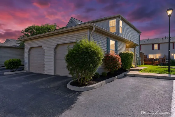 $220,000 | 1977 Jasper Lane, Unit 23D, Hilliard, OH 43026