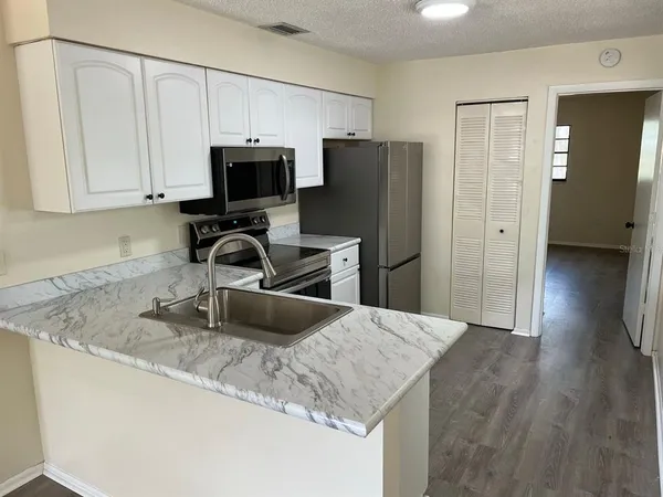 $439,900 | 607 23rd Avenue East, Bradenton, FL 34208