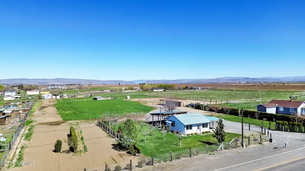 $289,995 | 6931 Progressive Road, Wapato, WA 98951