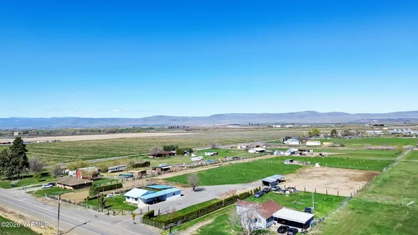 $289,995 | 6931 Progressive Road, Wapato, WA 98951