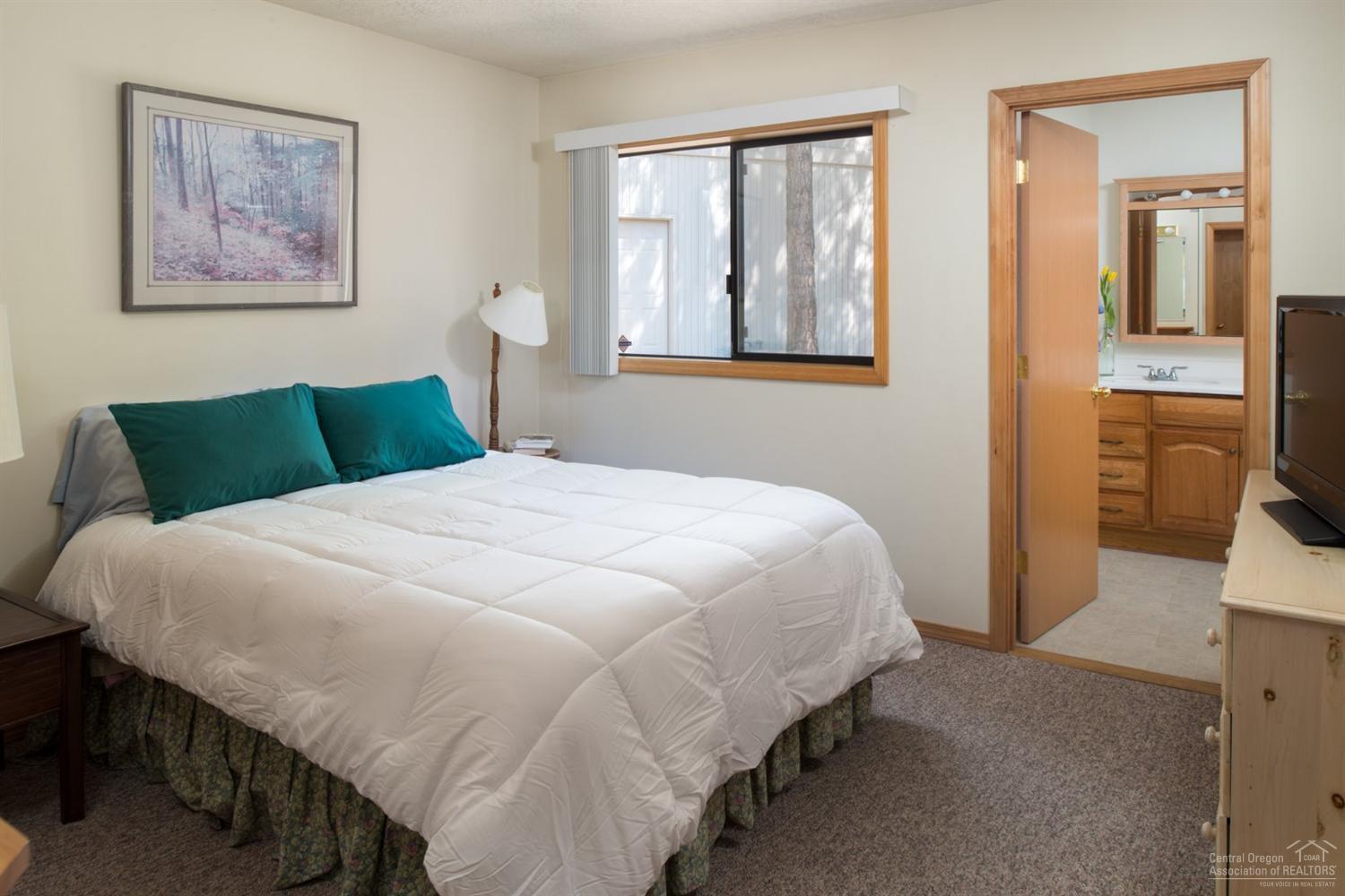 12 Rager Mountain Lane Sunriver, OR 97707 - Photo 14 of 18 Additional Photo