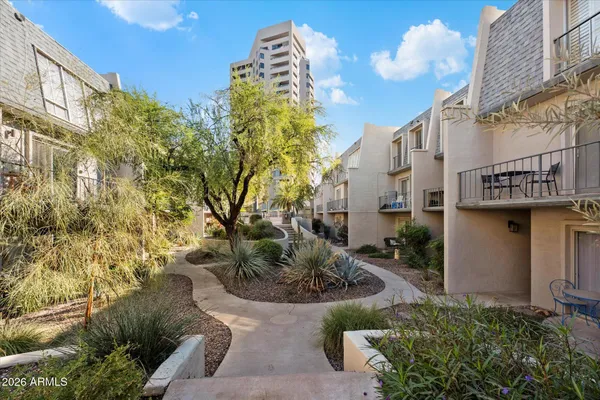 $199,999 | 1018 East Osborn Road, Unit E, Phoenix, AZ 85014