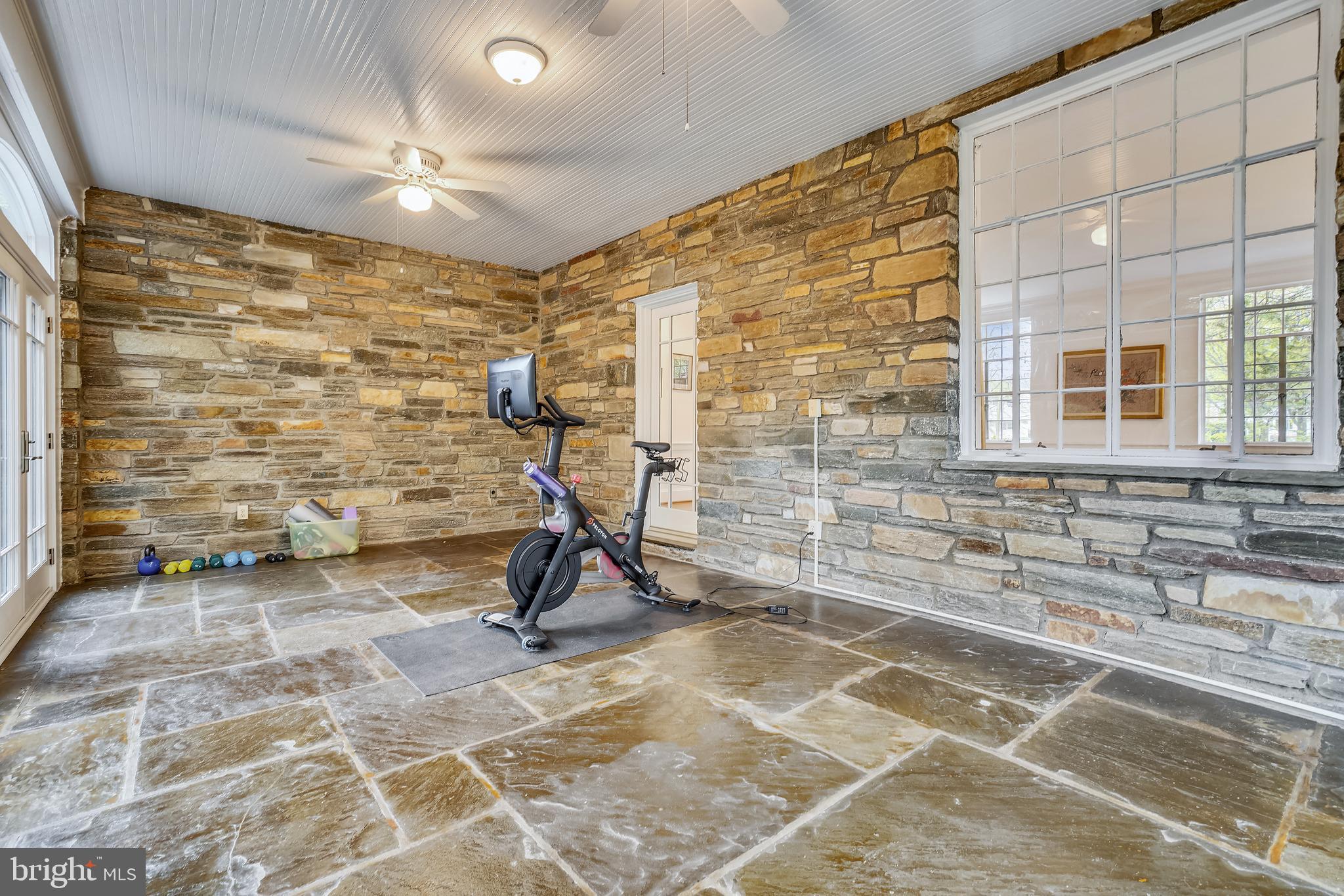 9101 Crosby Road Silver Spring, MD 20910 - Photo 11 of 89 Solarium