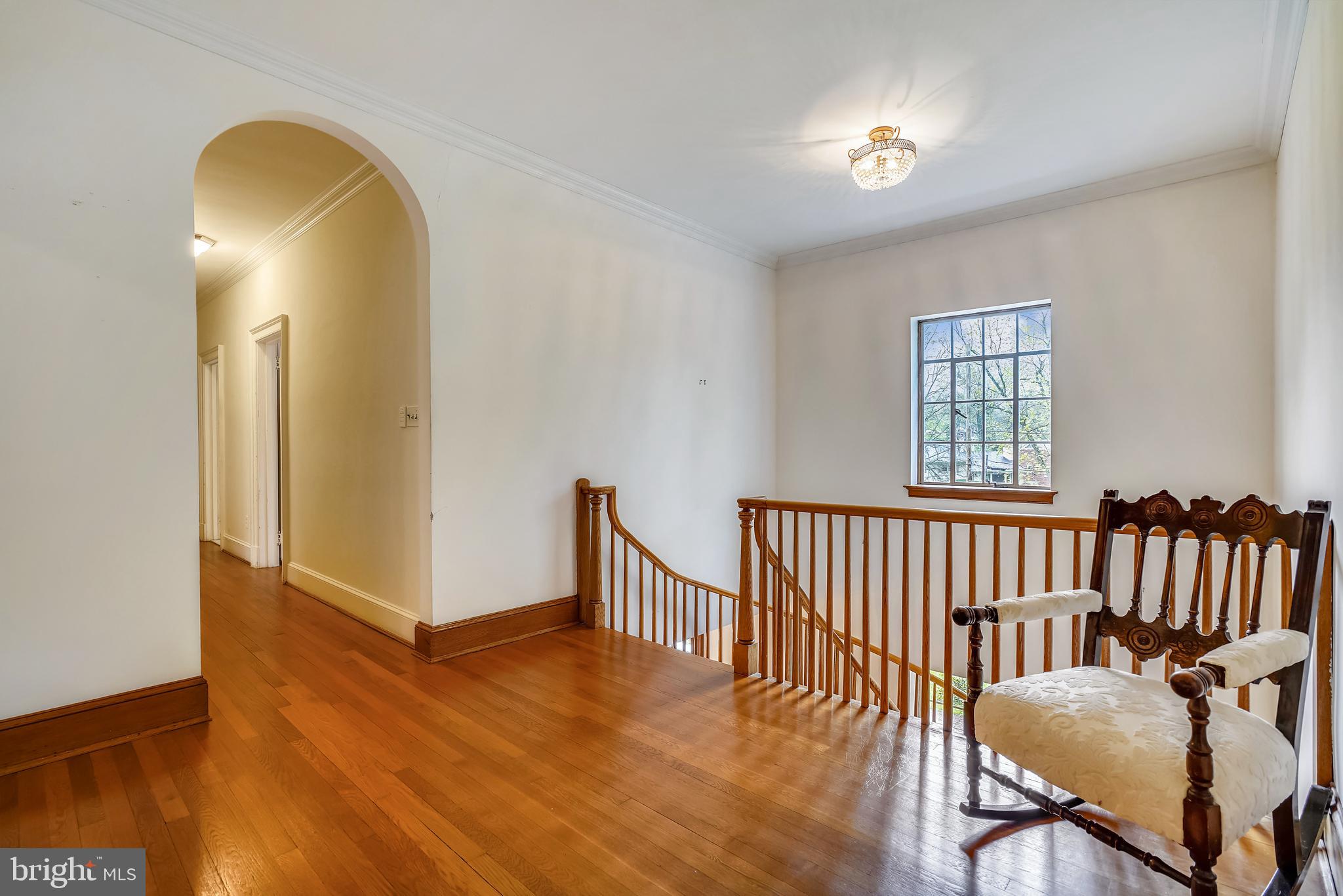 9101 Crosby Road Silver Spring, MD 20910 - Photo 27 of 89 Upper Level Landing