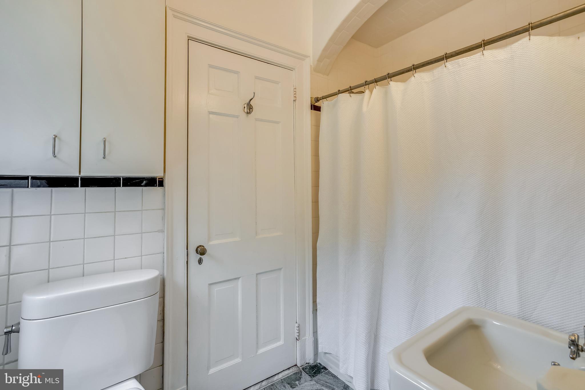 9101 Crosby Road Silver Spring, MD 20910 - Photo 41 of 89 Jack & Jill Full Bath #2