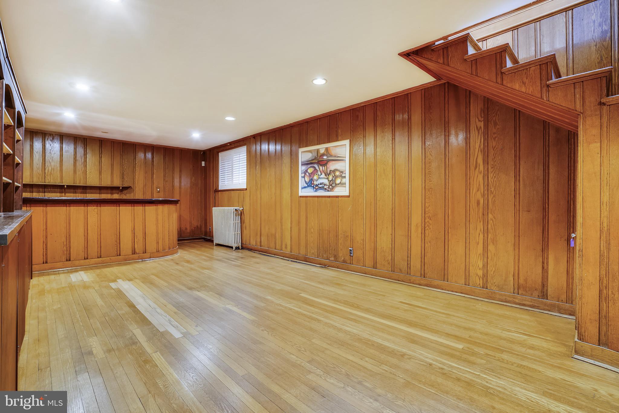 9101 Crosby Road Silver Spring, MD 20910 - Photo 61 of 89 Cocktail Room