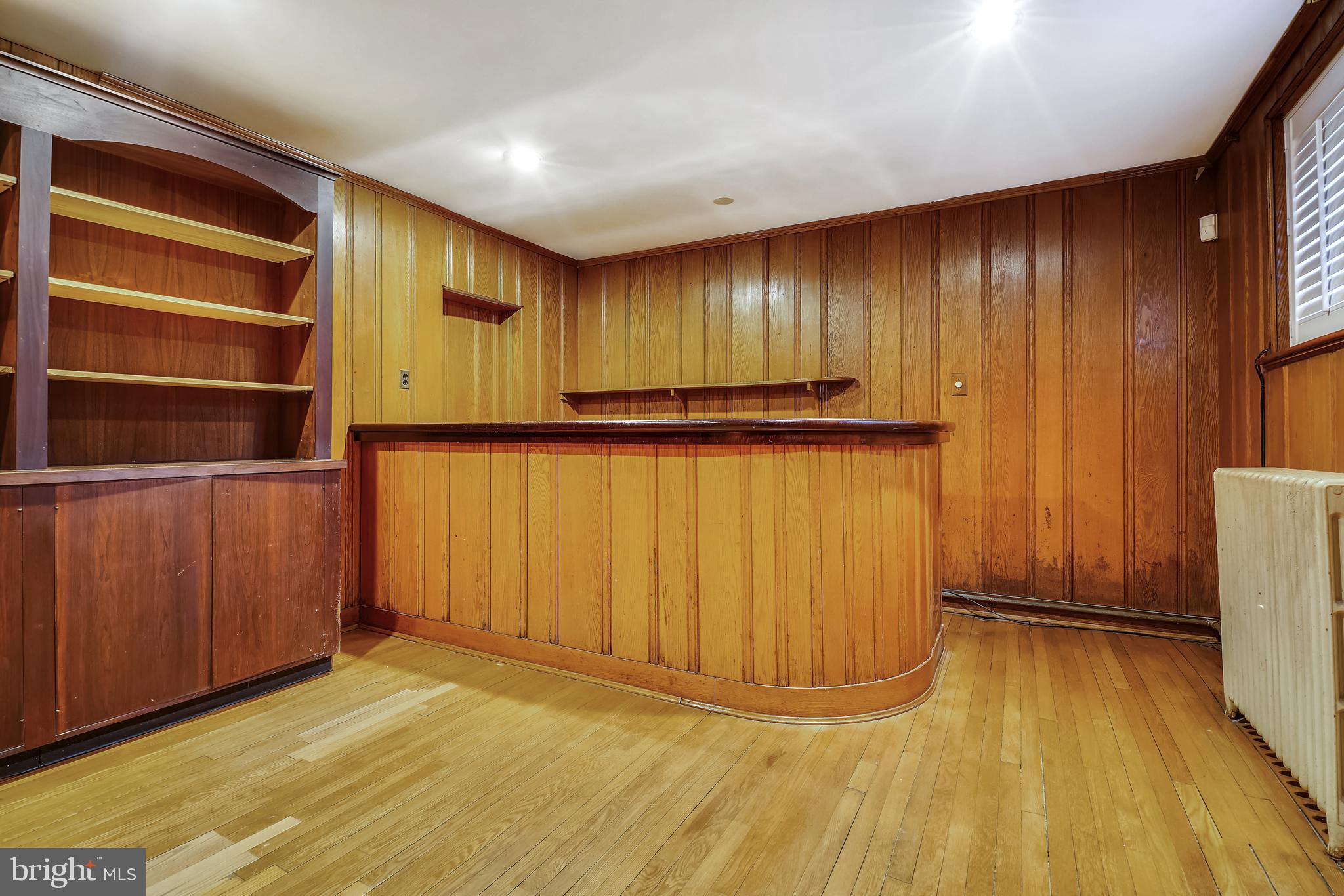 9101 Crosby Road Silver Spring, MD 20910 - Photo 62 of 89 Cocktail Room Bar