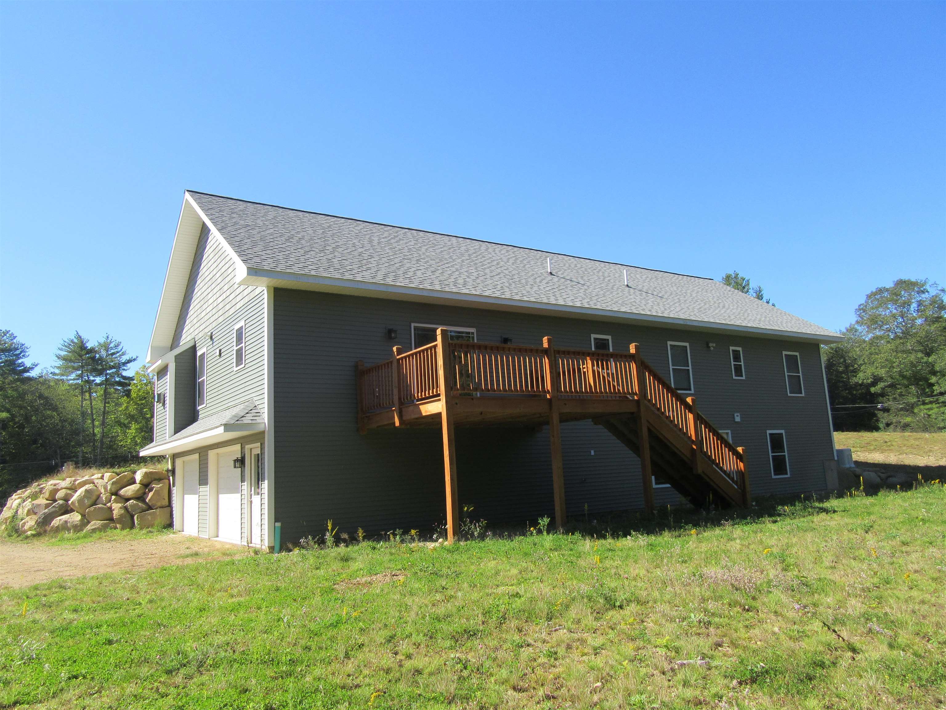 96 Kennard Road Nottingham, NH 03290 - Photo 3 of 34 Gallery Image 3