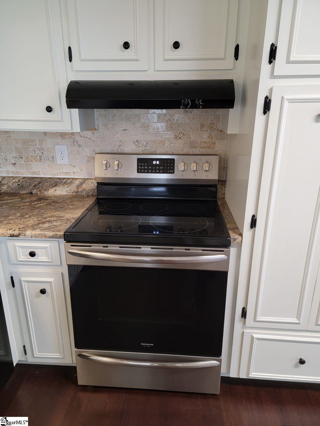 2078 Edwards Lake Road Greer, SC 29651 - Photo 11 of 13