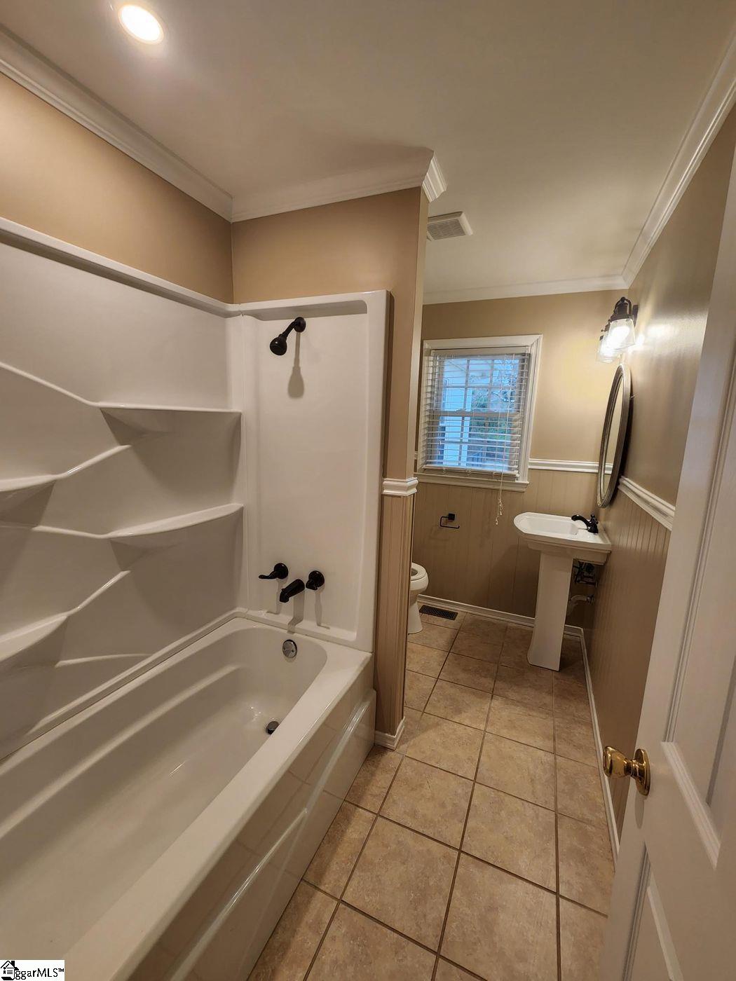 2078 Edwards Lake Road Greer, SC 29651 - Photo 5 of 13