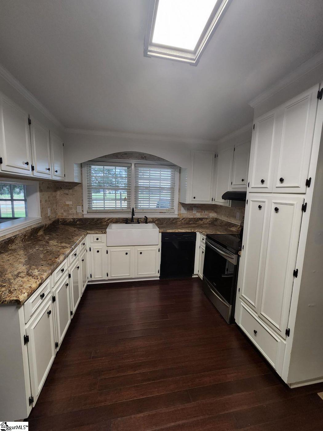 2078 Edwards Lake Road Greer, SC 29651 - Photo 6 of 13
