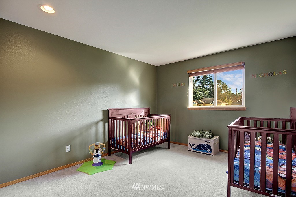 1402 237th Place Southwest Bothell, WA 98021 - Photo 16 of 18