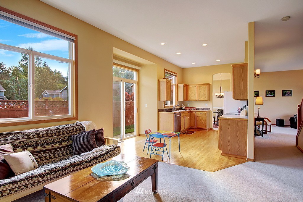 1402 237th Place Southwest Bothell, WA 98021 - Photo 8 of 18