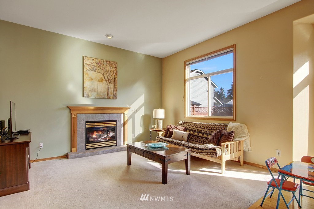 1402 237th Place Southwest Bothell, WA 98021 - Photo 9 of 18