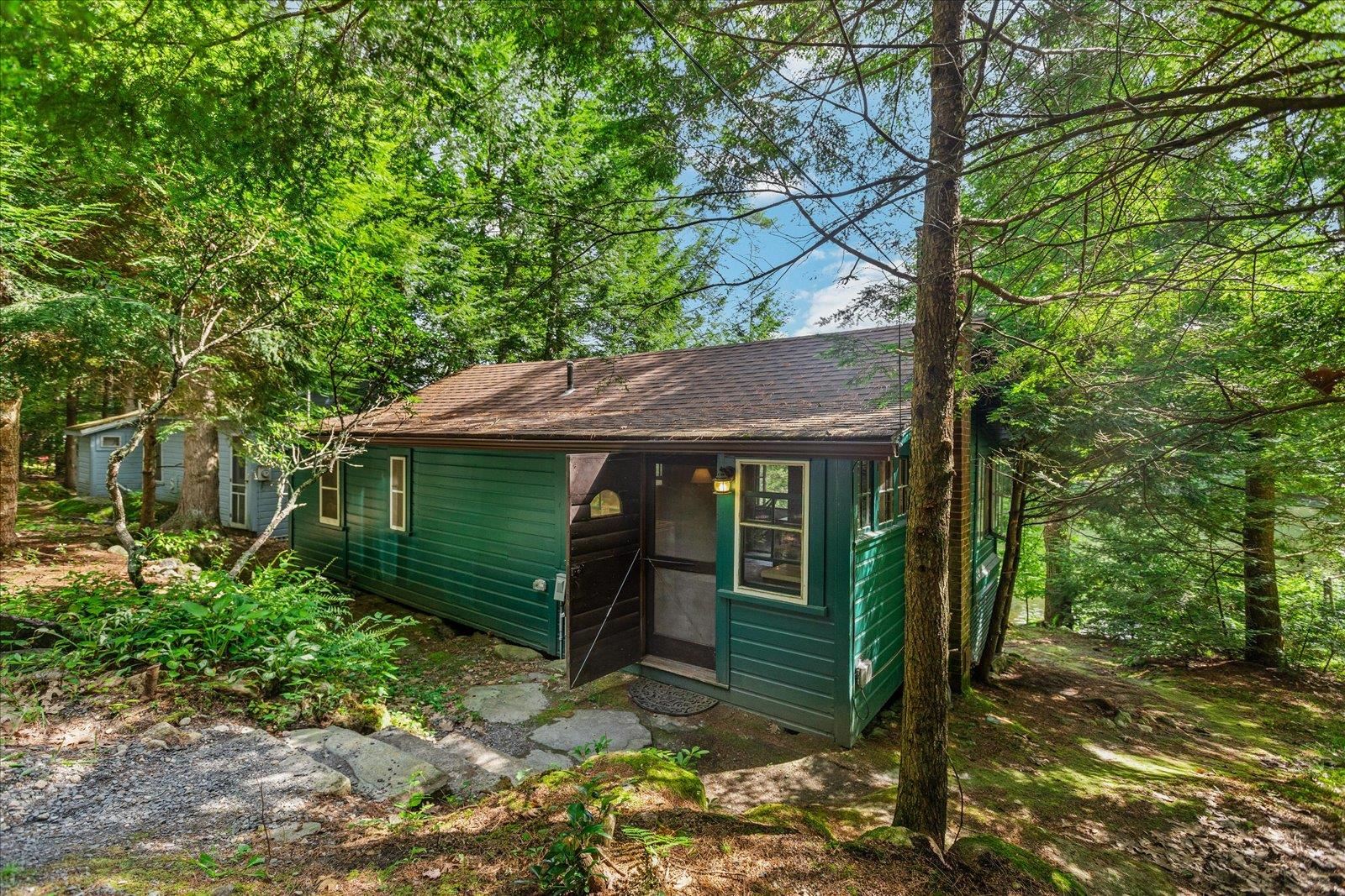 49 West Shore Road Swanzey, NH 03446 - Photo 2 of 29