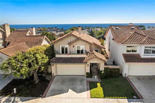 $2,500,000 | 27 Palm Beach Court, Dana Point, CA 92629