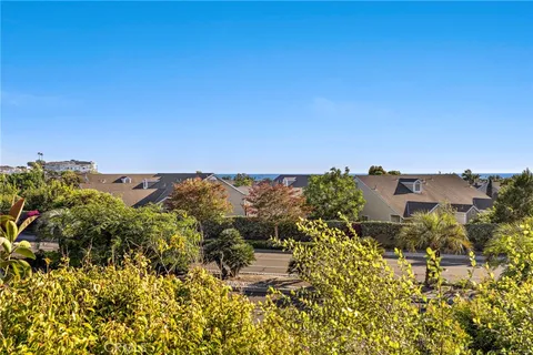 $2,500,000 | 27 Palm Beach Court, Dana Point, CA 92629