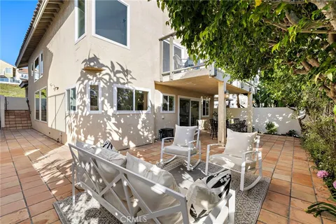 $2,500,000 | 27 Palm Beach Court, Dana Point, CA 92629