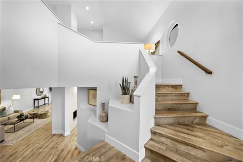 $2,500,000 | 27 Palm Beach Court, Dana Point, CA 92629