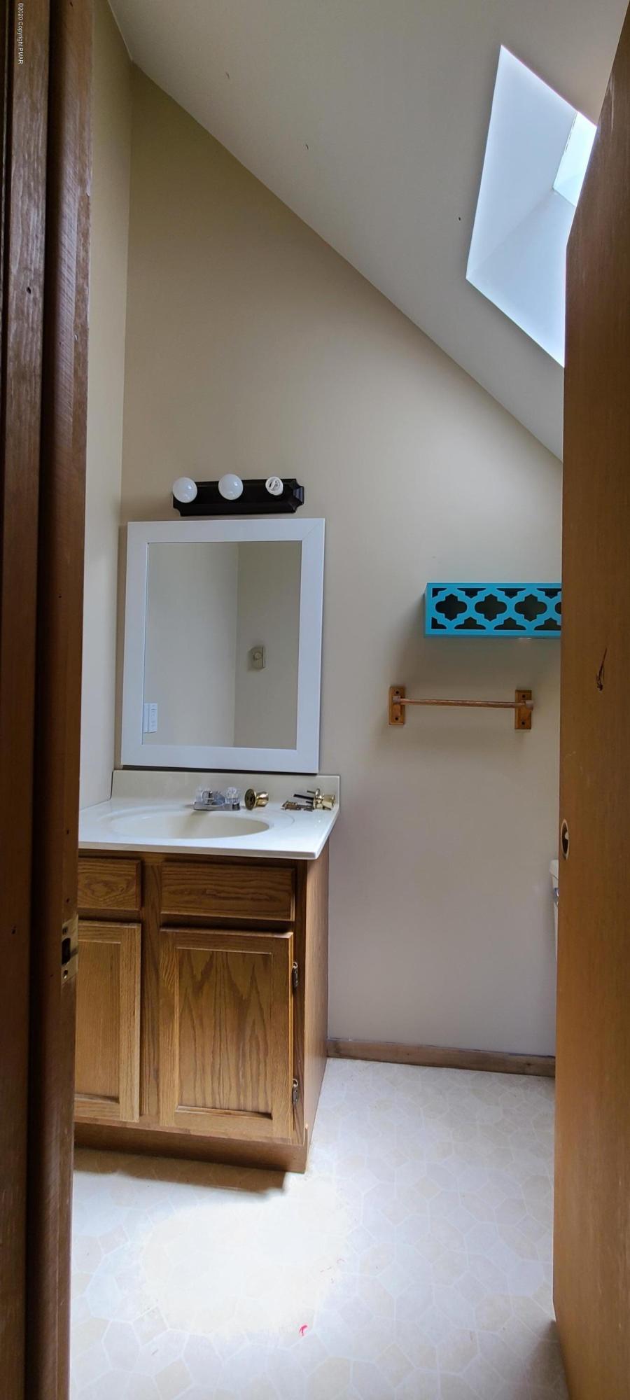 3359 Oberon Road Tobyhanna, PA 18466 - Photo 20 of 22 a view of utility room