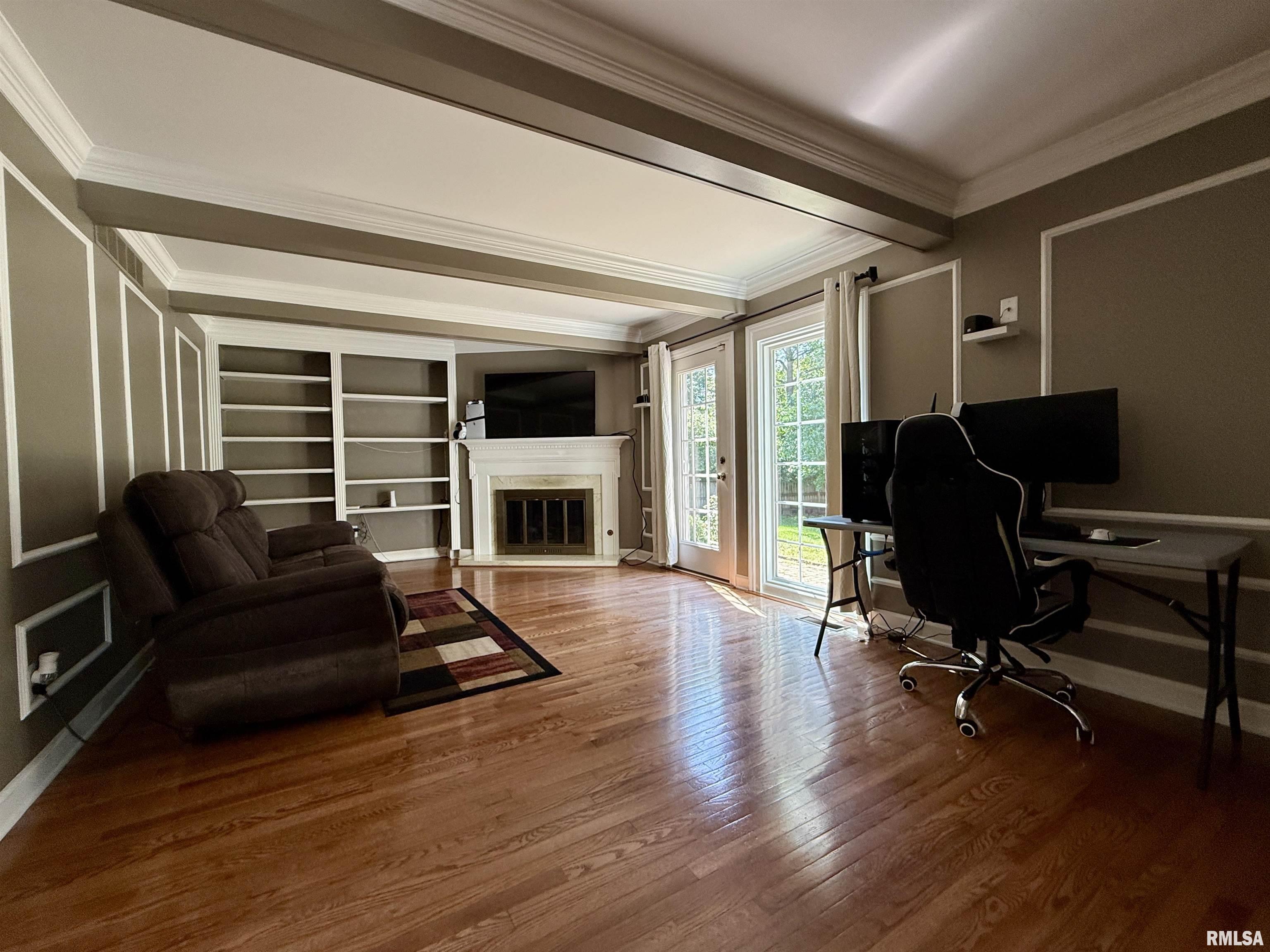 1861 Cornelia Road Galesburg, IL 61401 - Photo 17 of 46 Gallery Image 17