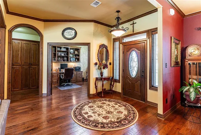 a view of a interior of the house