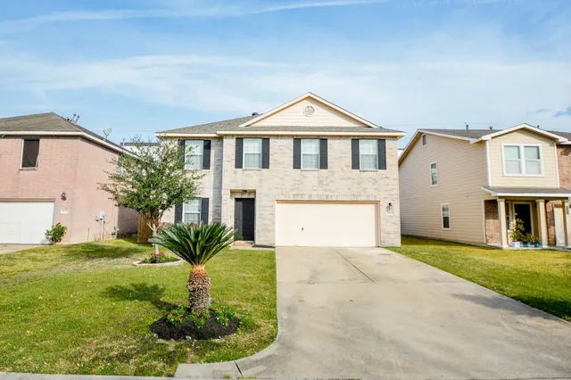 $309,900 | 20006 Spring Wreath Lane, Cypress, TX 77433