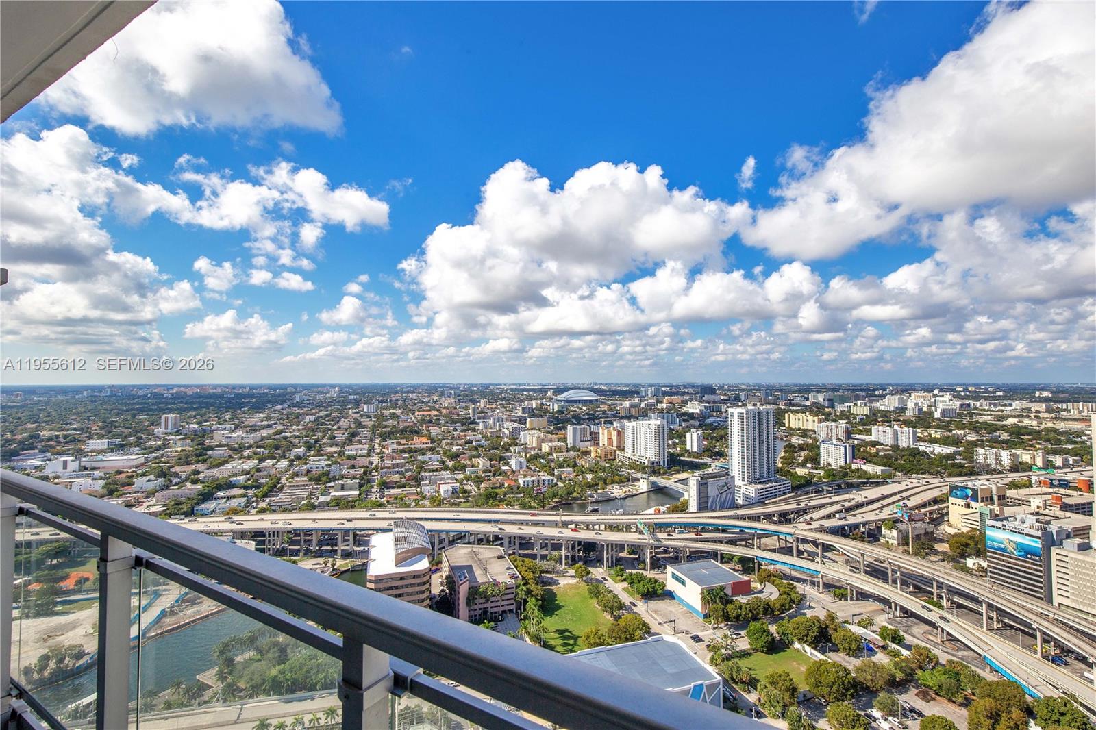 90 Southwest 3rd Street, Unit 4408 Miami, FL 33130 - Photo 17 of 46