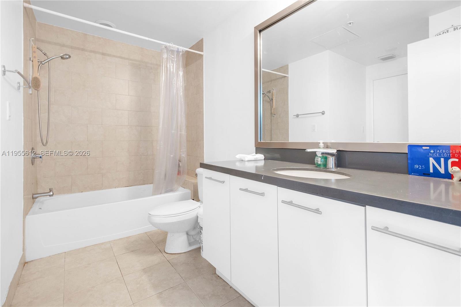 90 Southwest 3rd Street, Unit 4408 Miami, FL 33130 - Photo 22 of 46